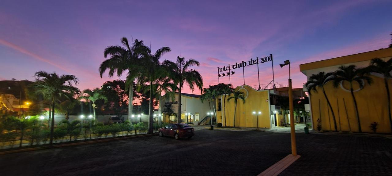 Hotel Club Del Sol Atacames Exteriér fotografie