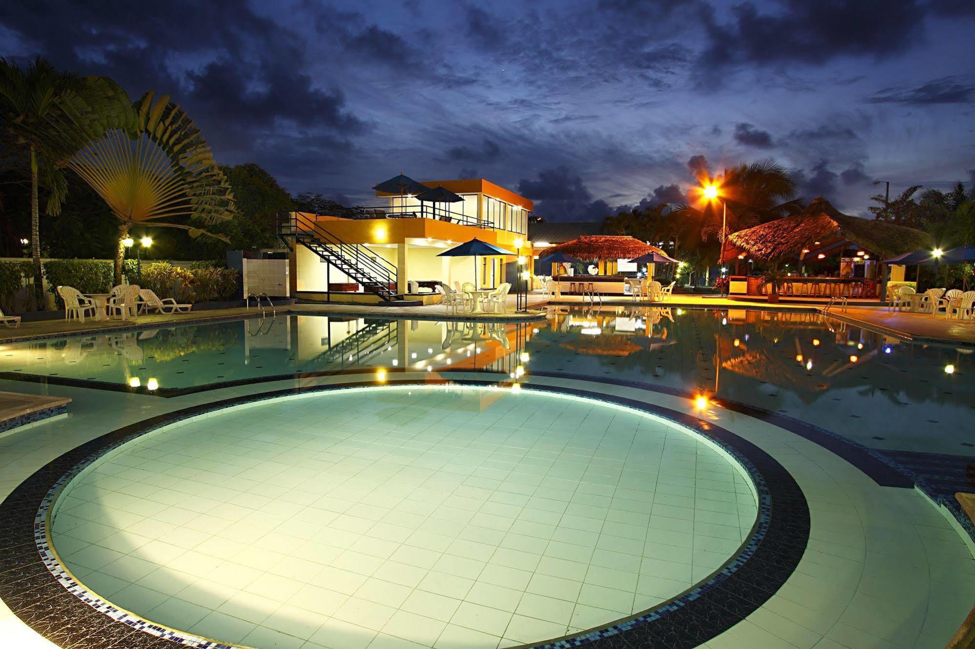 Hotel Club Del Sol Atacames Exteriér fotografie